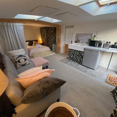 The Dragonfly Bnb, Glastonbury Zewnętrze zdjęcie